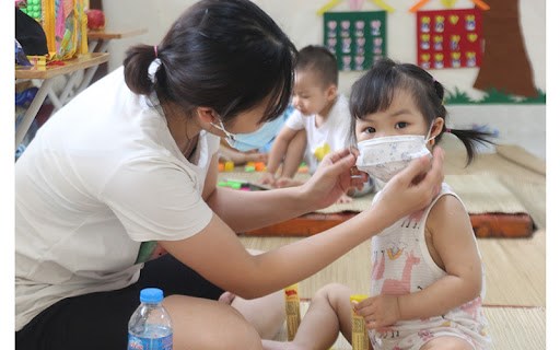 Renforcer les solutions pour protéger et soigner les enfants touchés par l épidémie de COVID-19
